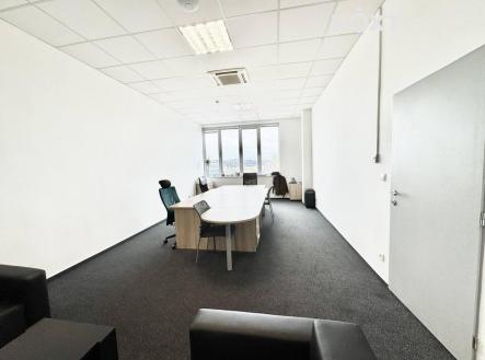 Pronájem - kanceláře, 35 m²