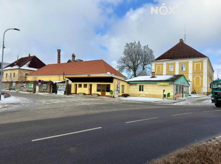 Prodej komerčního objektu, jiný, 910 m²