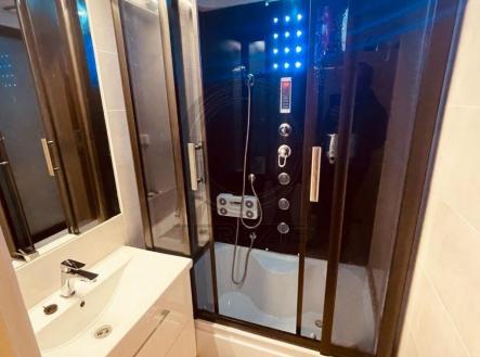 Pronájem bytu, 2+kk, 43 m²