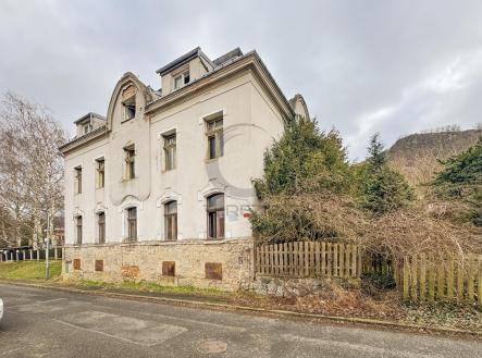 Prodej nájemního domu, 382 m²