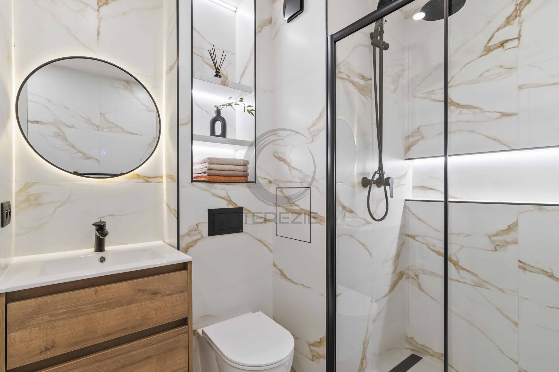 Fotografie standardu - Tovární