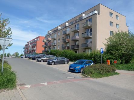 Pronájem bytu, 1+kk, 38 m²