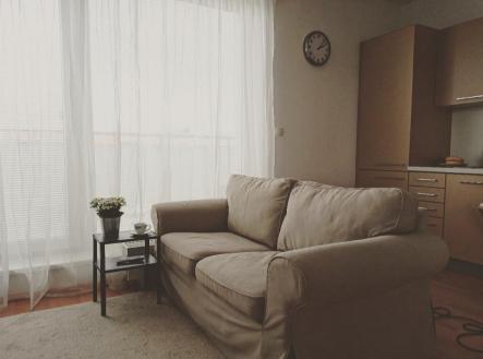 Pronájem bytu, 1+kk, 38 m²