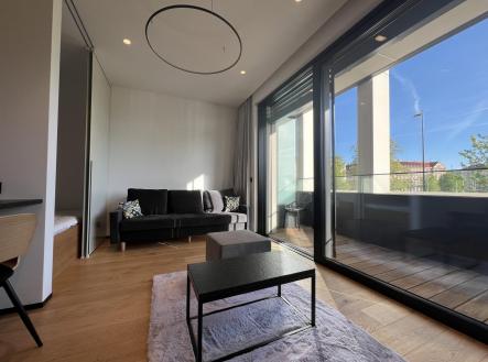 Pronájem bytu, 1+kk, 37 m²