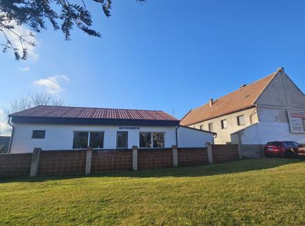 Prodej - dům/vila, 340 m²