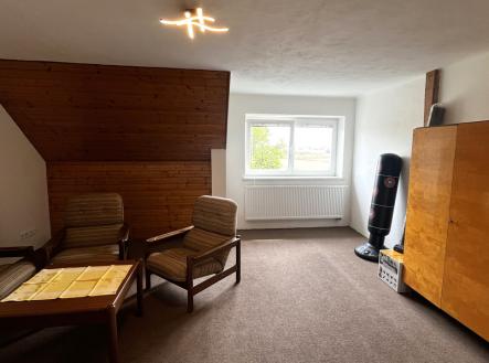 Pronájem bytu, 2+1, 90 m²