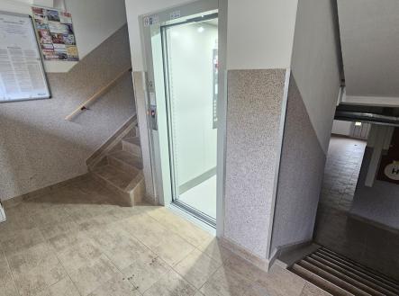 Prodej bytu, 2+kk, 42 m²