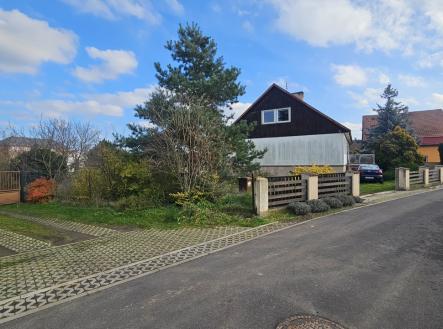 Prodej pozemku pro bydlení, 1 727 m²