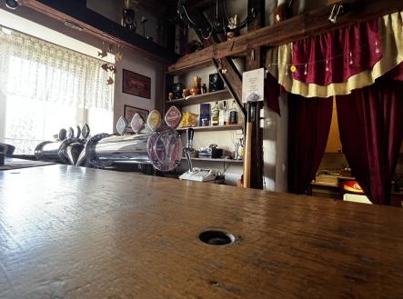 Pronájem restaurace, 392 m²