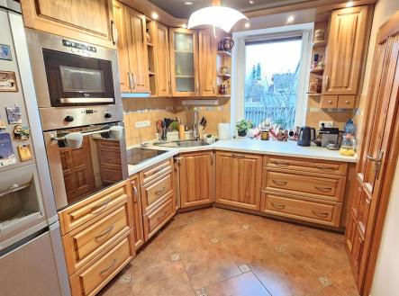 Prodej domu/vily, 261 m²