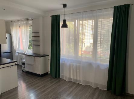 Pronájem bytu, 2+1, 55 m²