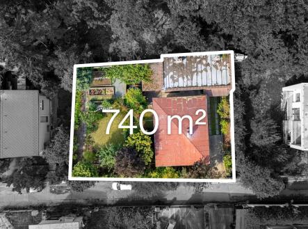 Prodej pozemku pro bydlení, 740 m² obrázek