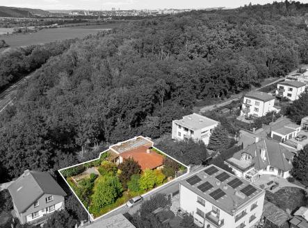 Prodej pozemku pro bydlení, 740 m²