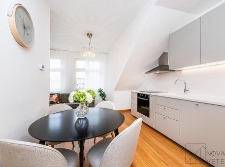 Prodej bytu, 4+kk, 117 m²