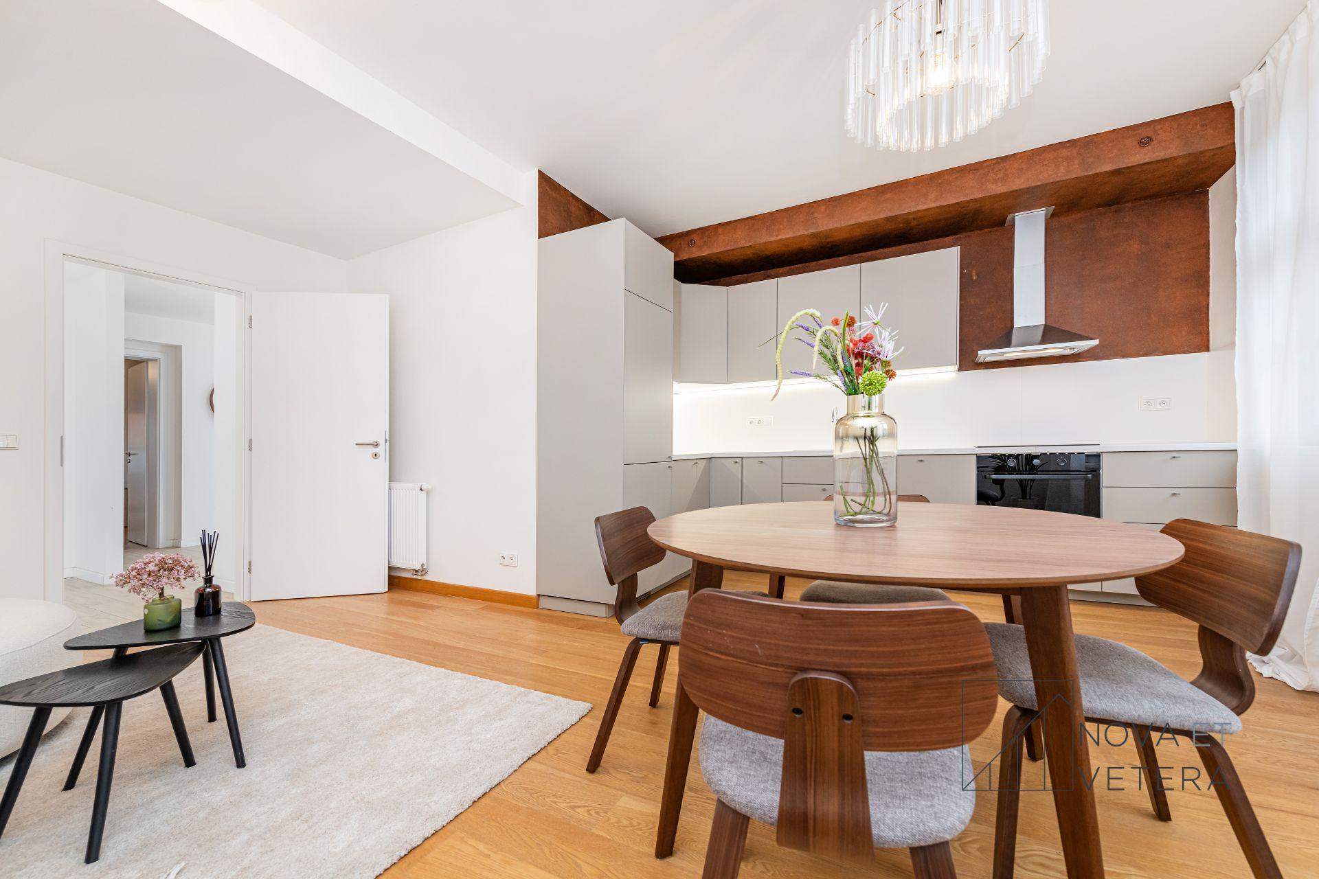 Prodej byt 5 + kk, 139㎡|Hlavní město Praha, Praha, Praha 2, Vinohrady, Chodská 1280/28, 12000