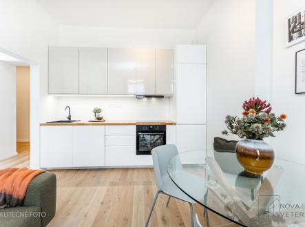 Pronájem bytu, 2+kk, 45 m²