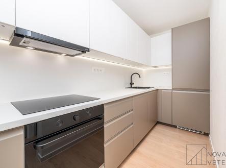 Prodej bytu, 2+kk, 42 m²