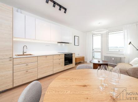 Prodej bytu, 4+kk, 80 m²