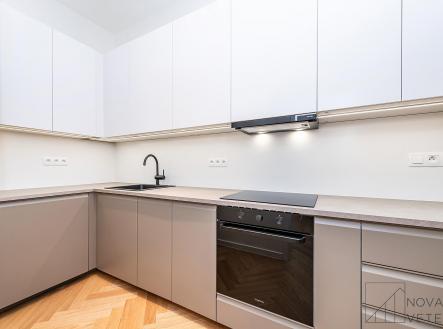 Prodej bytu, 3+kk, 81 m²