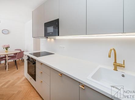 Prodej bytu, 2+kk, 42 m²