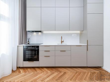 Prodej bytu, 2+kk, 43 m²