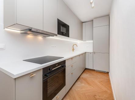Prodej bytu, 3+kk, 70 m²