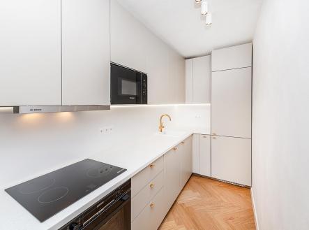 Prodej bytu, 3+kk, 70 m²