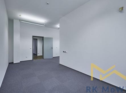 Pronájem kanceláře, 34 m²