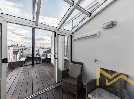 Pronájem bytu, 5+1, 250 m²