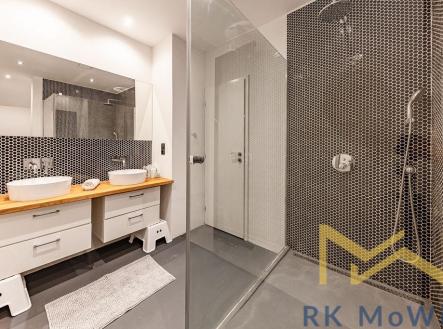 Pronájem bytu, 5+1, 250 m²