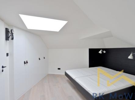 Pronájem bytu, 2+kk, 60 m²