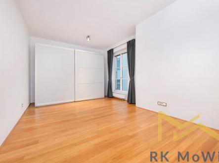 Pronájem bytu, 4+kk, 135 m²