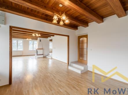 Pronájem domu/vily, 350 m²