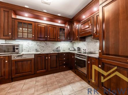 Pronájem bytu, 3+kk, 110 m²