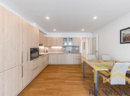 Pronájem bytu, 3+kk, 91 m²