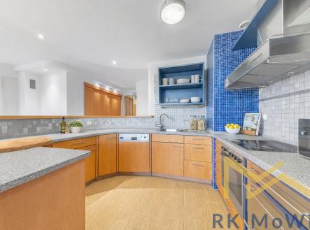 Pronájem bytu, 4+kk, 200 m²