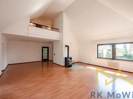 Pronájem domu/vily, 417 m²