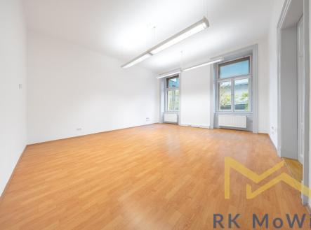 Pronájem kanceláře, 69 m²