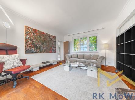 Pronájem domu/vily, 259 m²