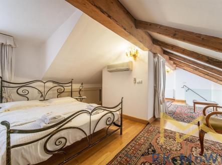 Pronájem bytu, 3+kk, 126 m²