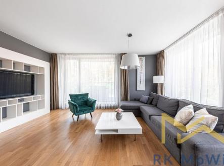 Pronájem bytu, 4+kk, 117 m²