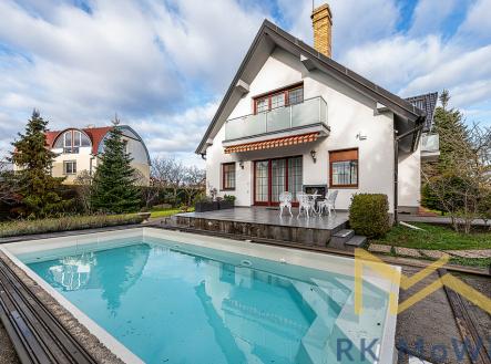 Pronájem domu/vily, 253 m²