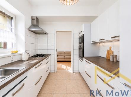 Pronájem domu/vily, 253 m²