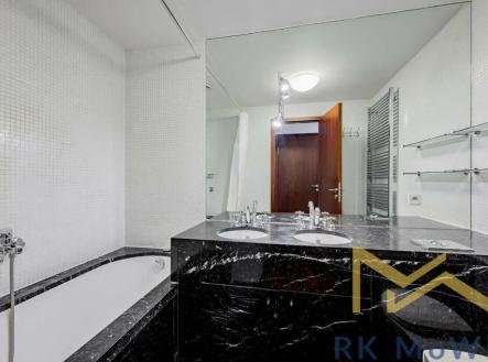 Pronájem bytu, 3+kk, 107 m²