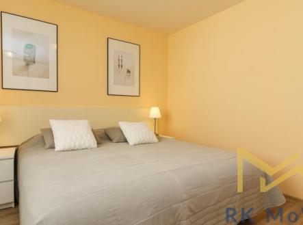 Pronájem bytu, 3+kk, 100 m²