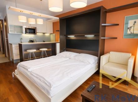 Pronájem bytu, 1+kk, 30 m²