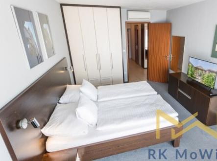 Pronájem bytu, 3+kk, 52 m²