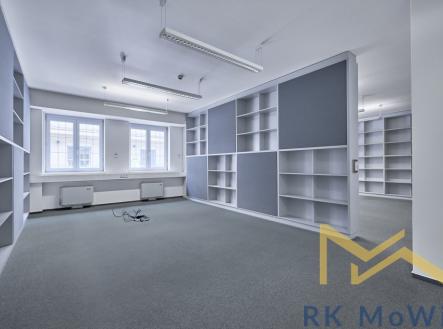 Pronájem kanceláře, 161 m²
