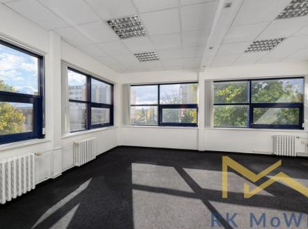 Pronájem kanceláře, 145 m²