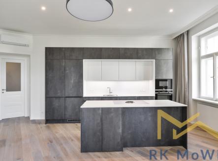 Pronájem bytu, 3+kk, 138 m²